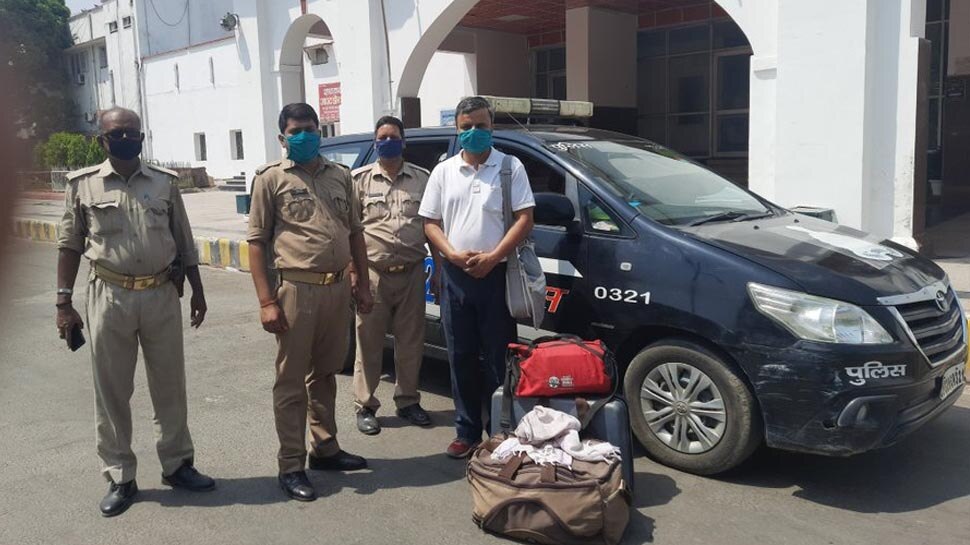 Khaskhabar/गोरखपुर पुलिस ने रविवार को कर्फ्यू के दौरान एक जरूरतमंद बेटे का दिल भी जीता है। वाराणसी के सिगरा थाना क्षेत्र के महमूरगंज निवासी चेतन उपाध्याय पिछले सात दिनों से गोरखपुर के आरोग्य मंदिर में थे। रविवार को अचानक