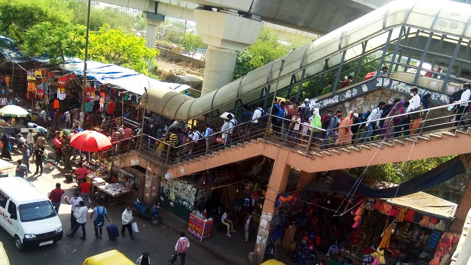 आनंद विहार बस अड्डा, दिल्ली Anand Vihar Bus Station, Delhi