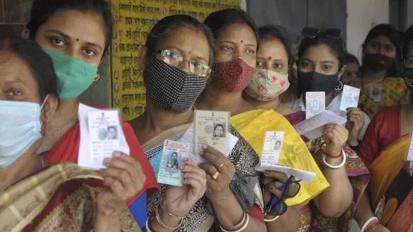बंगाल चुनाव: कोरोना काल में शुरू हुई छठे चरण की वोटिंग, सुबह 7 बजे से ही दिखी भीड़