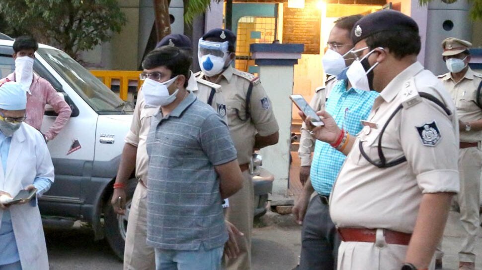 सांसों पर पुलिस का पहरा! दो दिन पहले हुई लूट के बाद, आखिरकार ऑक्सीजन को मिली सुरक्षा
