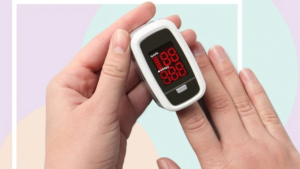 what is pulse oximeter why it is important to keep at home during corona  time how to use it | Pulse Oximeter: क्या होता है पल्स ऑक्सीमीटर? कोरोना के  समय घर पर