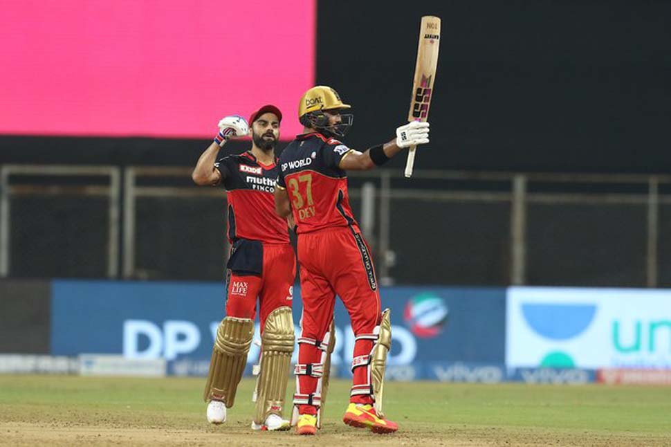 RCB vs RR IPL 2021: देवदत्त पडिक्कल के शानदार शतक ने बांधा समा, बैंगलोर ने राजस्थान को 10 विकेट से हराया