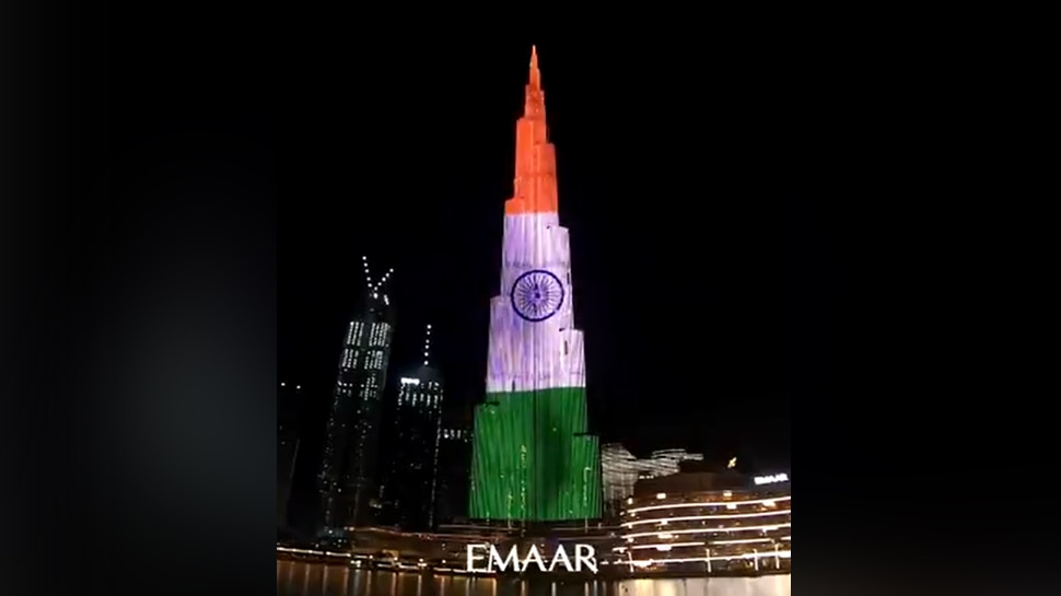 कोरोना से लड़ रहे भारत को मिला Burj Khalifa का समर्थन, तिरंगे के रंग में रंगा, देखें VIDEO