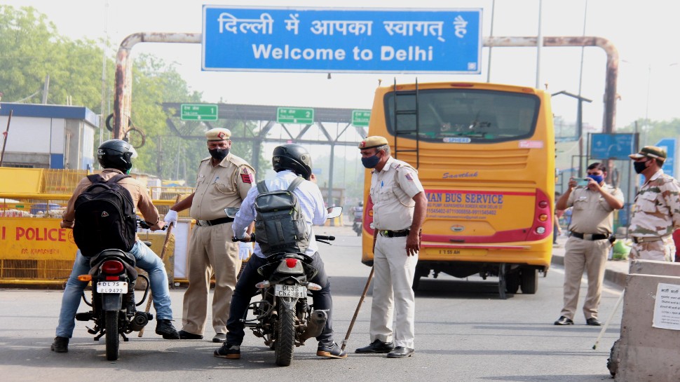दिल्ली में Lockdown बढ़ा, बाहर निकलने के लिए जरूरी होगा e-pass, जानिए कैसे कर सकते हैं अप्लाई