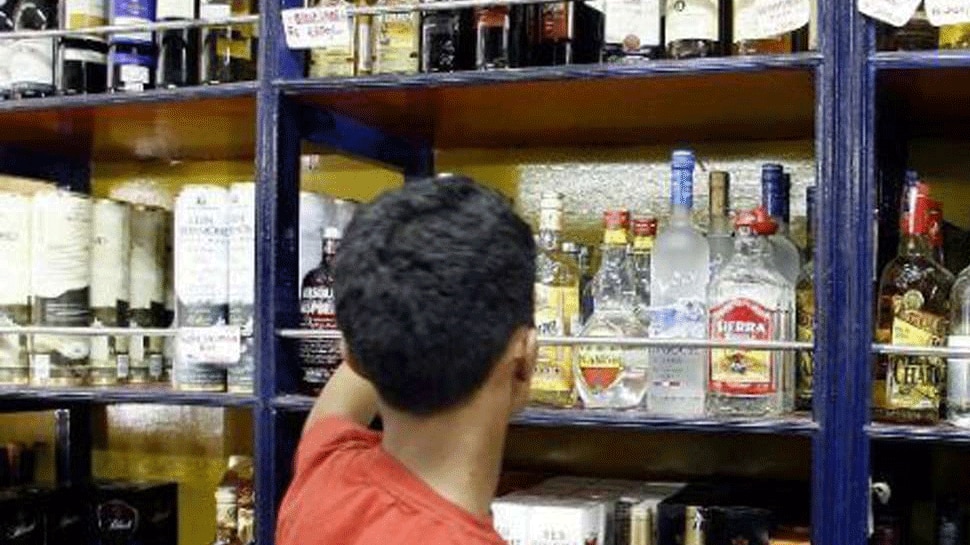 Puducherry में शराब की दुकानें 30 अप्रैल तक बंद, Coronavirus की तेज रफ्तार के बीच फैसला