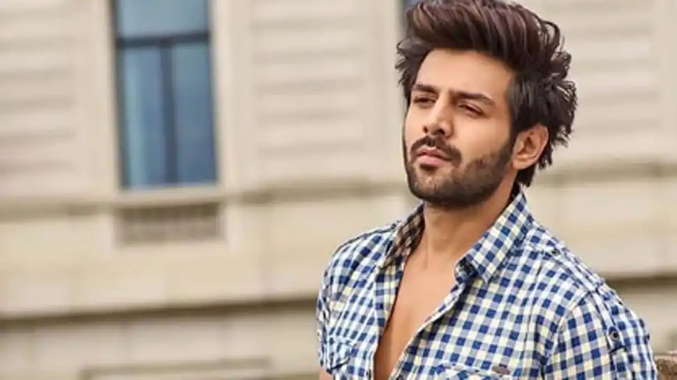 पत्नी की वजह से बुरे फंसे 'चिंटू त्यागी'? Kartik Aaryan ने शेयर की फनी पोस्ट