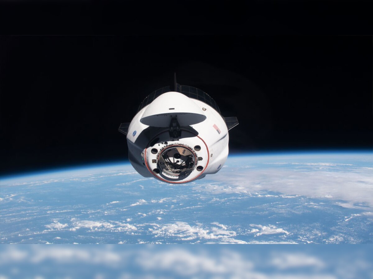 स्पेसएक्स का फाल्कन-9 रॉकेट | फोटो साभार- ट्विटर @Space_Station