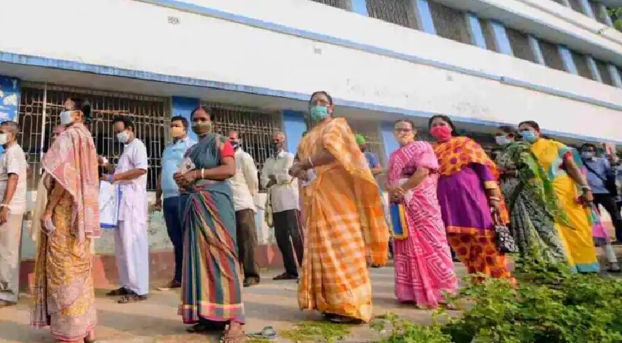 Bengal Election: बंगाल में आज आखिरी चरण का मतदान, 35 सीटों पर शुरू हुई वोटिंग