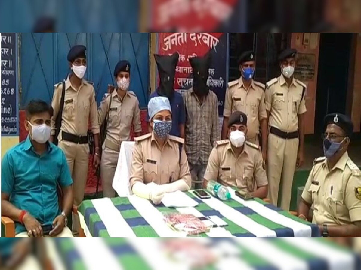 सौरभ मेहता हत्याकांड का खुलासा करती पुलिस 