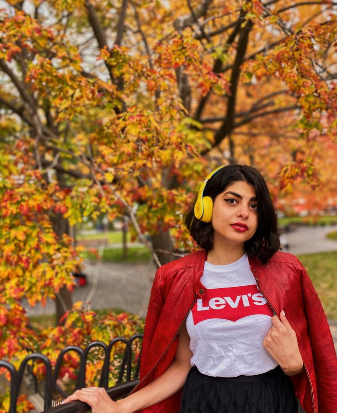 खूबसूरत हैं सांची Prem chopra grand daughter sanchi bhalla photo