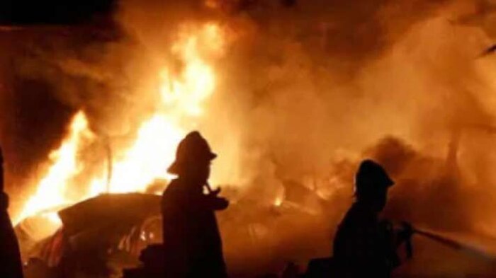 गुजरात के भरूच में कोविड केयर सेंटर में भीषण आग लगने से 18 लोगों की मौत