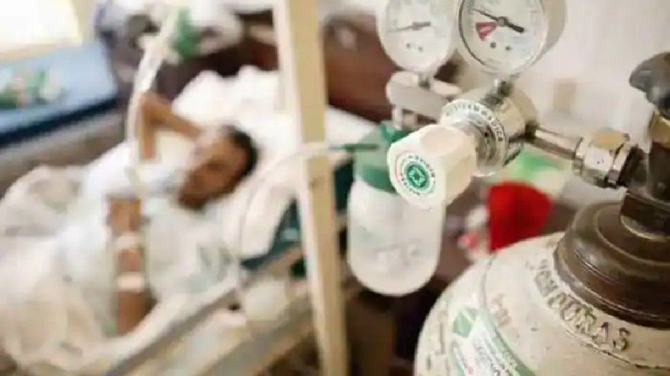 दिल्ली: बत्रा हॉस्पिटल में ऑक्सीजन की कमी से 1 डॉक्टर सहित 8 Corona मरीजों की मौत
