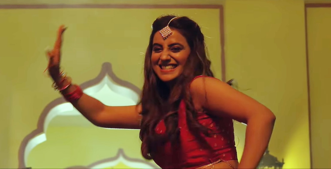 "कोई जिला नहीं, जो मुझसे हिला नहीं, मैं हूं पटना की पारो", Akshra Singh का नया गाना रिलीज