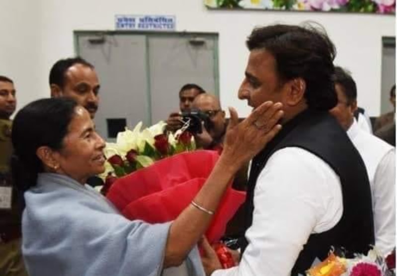 West bengal Election Results 2021: Mamata Banerjee की जीत से गदगद विपक्ष, अखिलेश बोले- BJP को मिला महिला के अपमान का जवाब