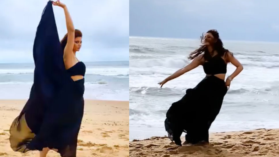 Urvashi Rautela ने ब्लैक ड्रेस में समुद्र किनारे किया डांस, VIDEO उड़ा देगा होश