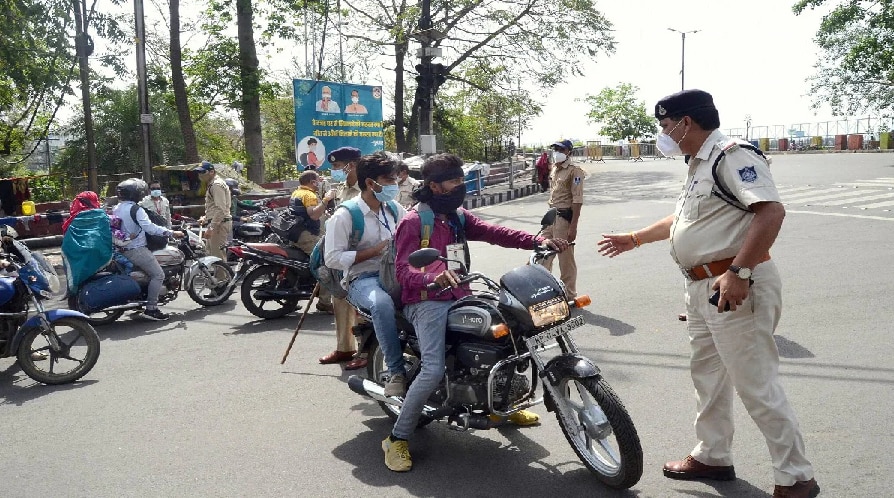UP Lockdown: उत्तर प्रदेश में बढ़ा वीकेंड लॉकडाउन, अब गुरुवार को हटेगा कर्फ्यू