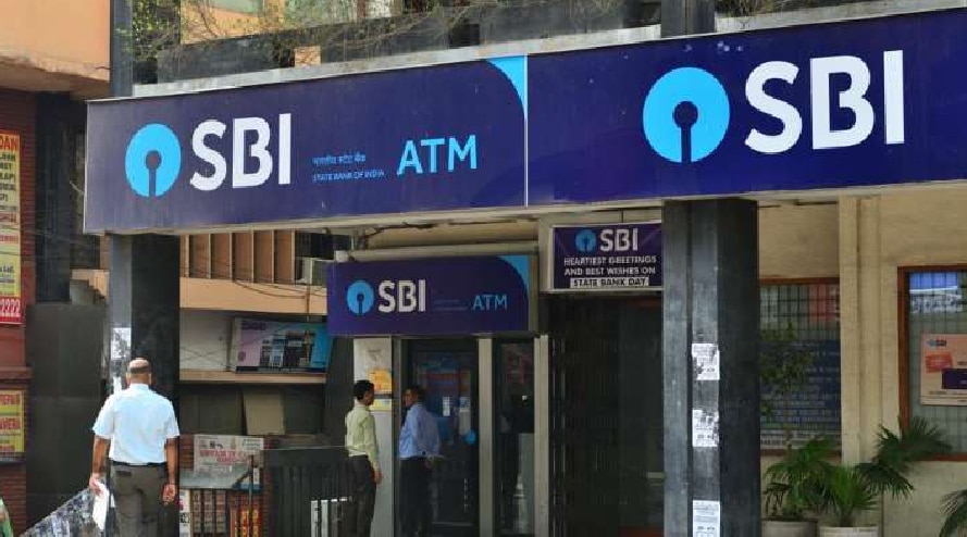 SBI: बैंक ने ग्राहकों के लिए जारी किया अलर्ट, जल्द कर लें ये काम वरना बंद हो जाएगा खाता