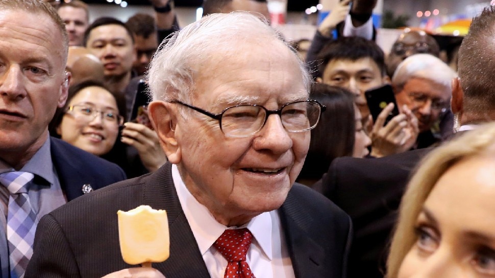 Warren Buffett के उत्तराधिकारी का सस्पेंस खत्म, Greg Abel संभालेंगे बर्कशायर हैथवे का कारोबार!