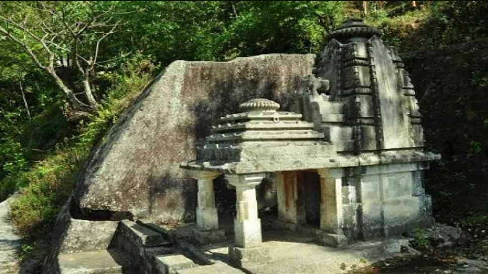 Shiva Temple: आश्चर्य और रहस्य से भरा है ये शिव मंदिर जहां पूजा करना सख्त मना है, जानें कारण