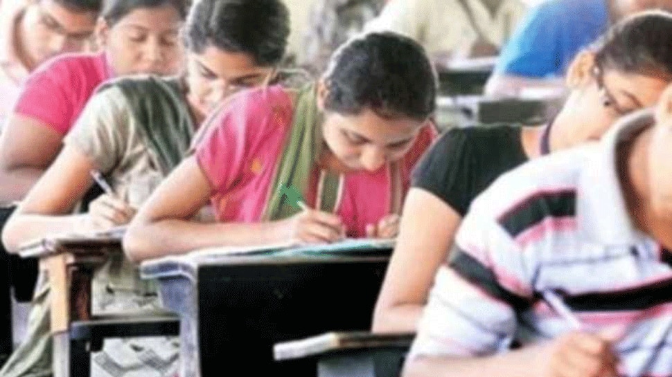 UP Board: जानिए 10वीं और 12वीं की परीक्षा को लेकर अब तक का अपडेट और आगे का प्लान