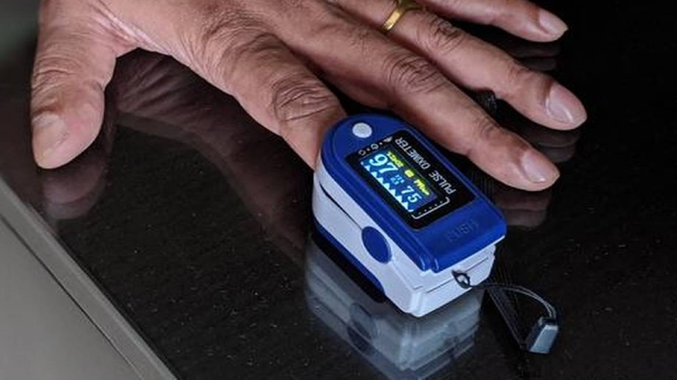 Covid-19: Oximeter को लेकर जान लें ये जरूरी बातें, रहेंगे फायदे में