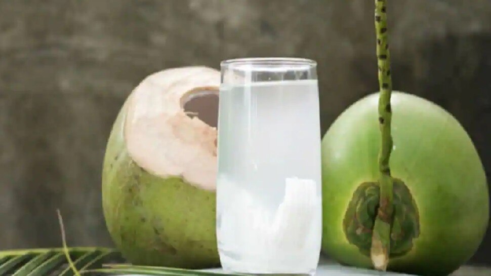 कोरोना में फायदेमंद है नारियल पानी, जानें इसके चमत्कारी लाभ