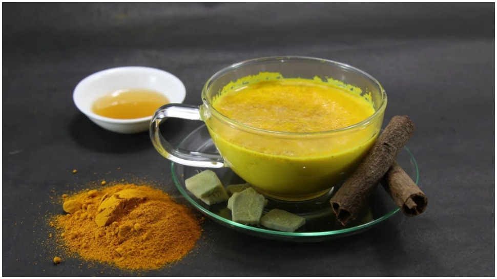 हल्दी वाले दूध से फास्ट होगी रिकवरी Turmeric Milk To Boost Immunity
