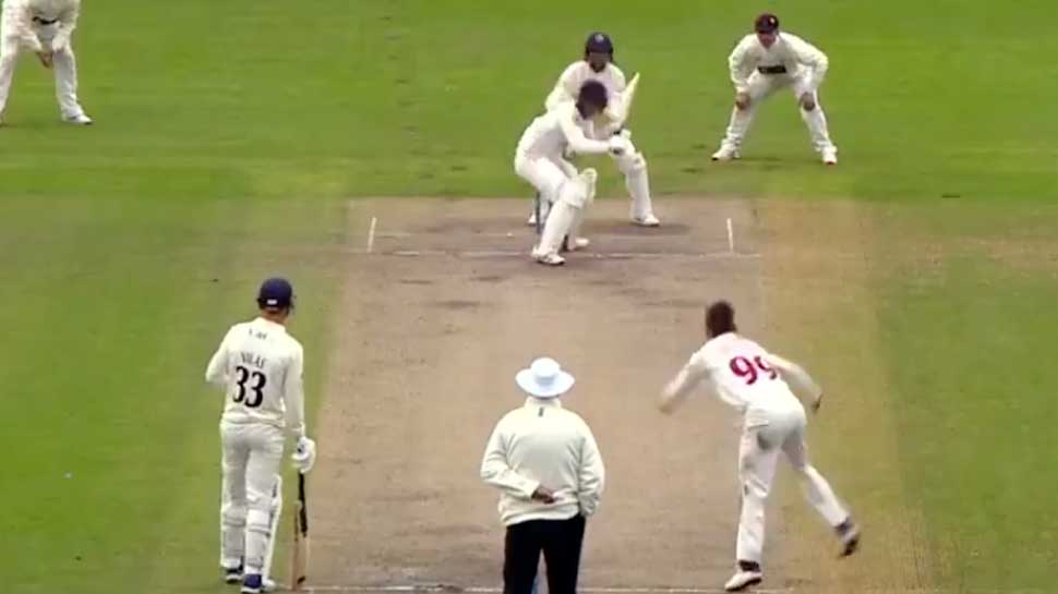 Marnus Labuschagne ने फेंकी अजीबो गरीब बाउंसर, बल्लेबाज रह गया हैरान