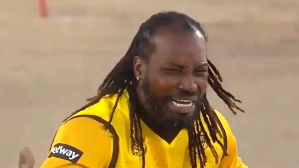 मां को याद कर अपने आंसू नहीं रोक पाए Chris Gayle, फूट-फूटकर रोने लगे, देखें Viral Video