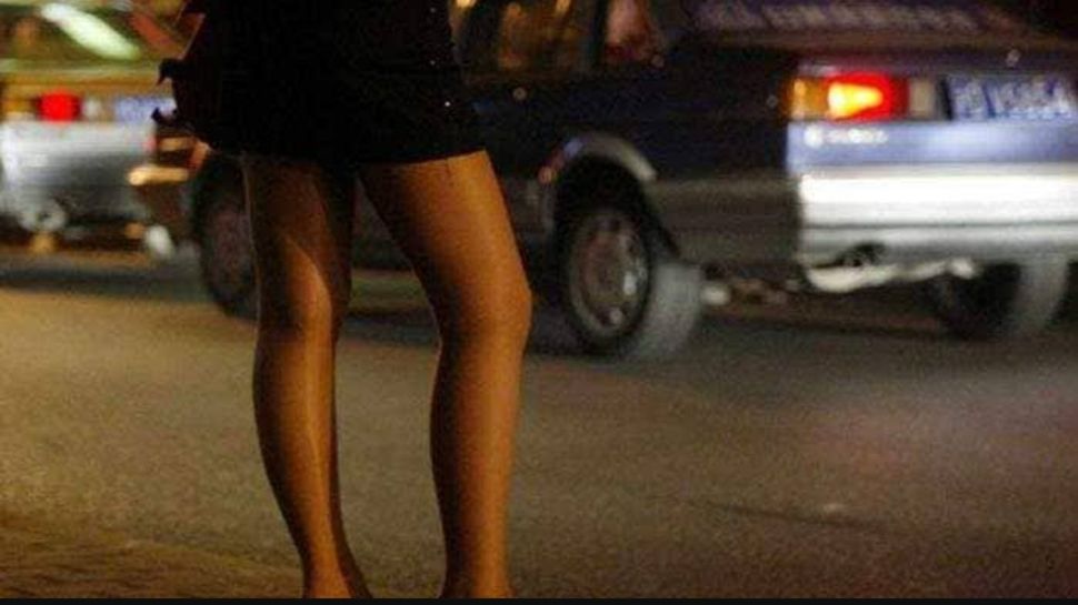 नेवादा में वेश्यालय खुले brothels open in Nevada