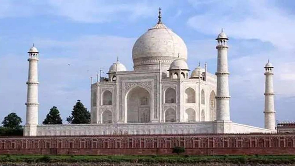 कोरोना का कहर: ताजमहल समेत देश के सभी स्मारकों पर लगे ताले, 31 मई तक बंद