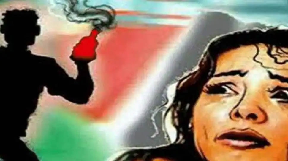 प्यार में पागल हुआ युवक, प्रेमिका पर फेंका एसिड, महिला के पति को दिखाए दोनों के अश्लील वीडियो