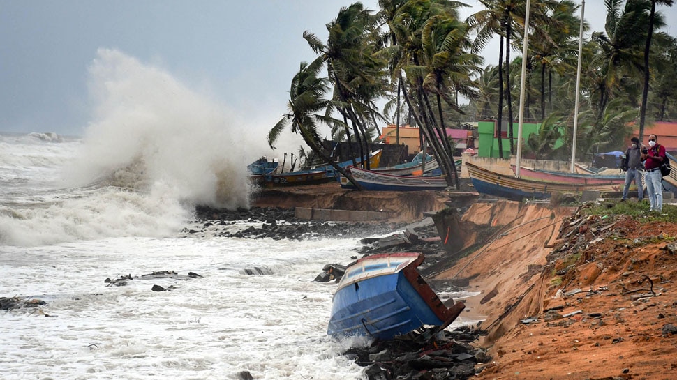 Cyclone Tauktae: तौकते यानी 'शोर करने वाली छिपकली', दिलचस्प है समुद्री तूफानों के नाम रखने का तरीका