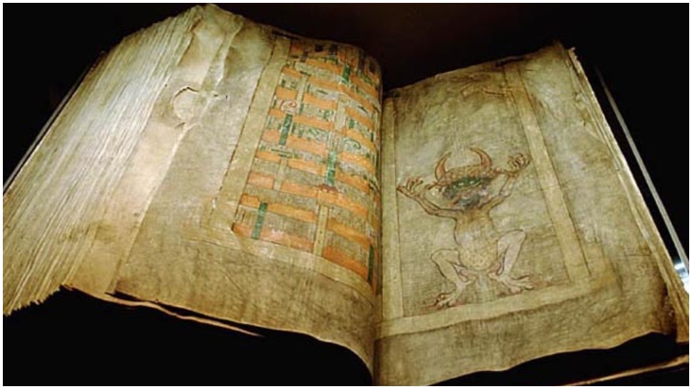 एक रात में लिखी गई थी शैतानी किताब Devil's Bible Was Written In One Night