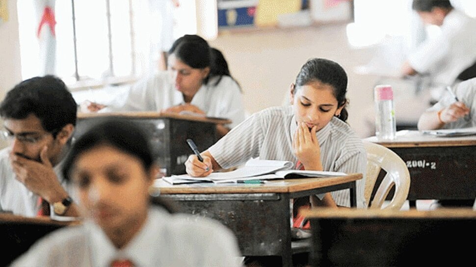 Gujarat Board: 12वीं की परीक्षा का नया शेड्यूल जल्द, जानें लेटेस्ट अपडेट