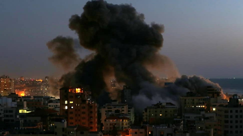 इजरायल के हमले में 181 फिलिस्तीनियों की मौत, मरने वालों 52 बच्चे 31 महिलाएं