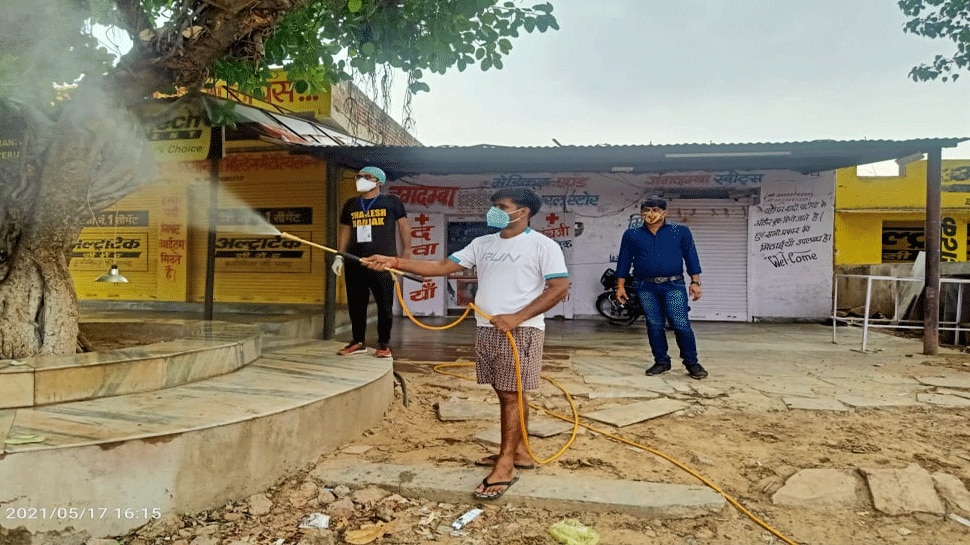 Chomu: 'मेरा गांव-मेरी जिम्मेदारी' अभियान का असर, जनप्रतिनिधि फैला रहे जागरूकता