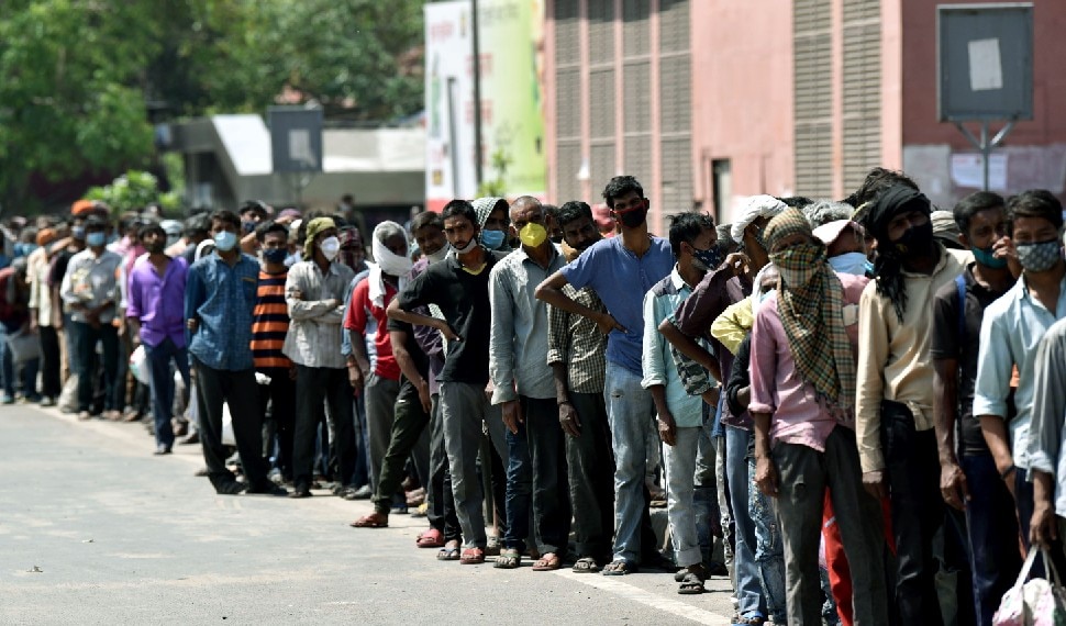 Unemployment Rate India: कोरोना काल में बढ़ी बेरोजगारी, 75 लाख से ज्यादा लोगों ने गंवाई नौकरी