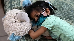 कोरोना काल में अनाथ हुए बच्चों को गोद लेने के लिए चाहिए होगी प्रशासन की अनुमति