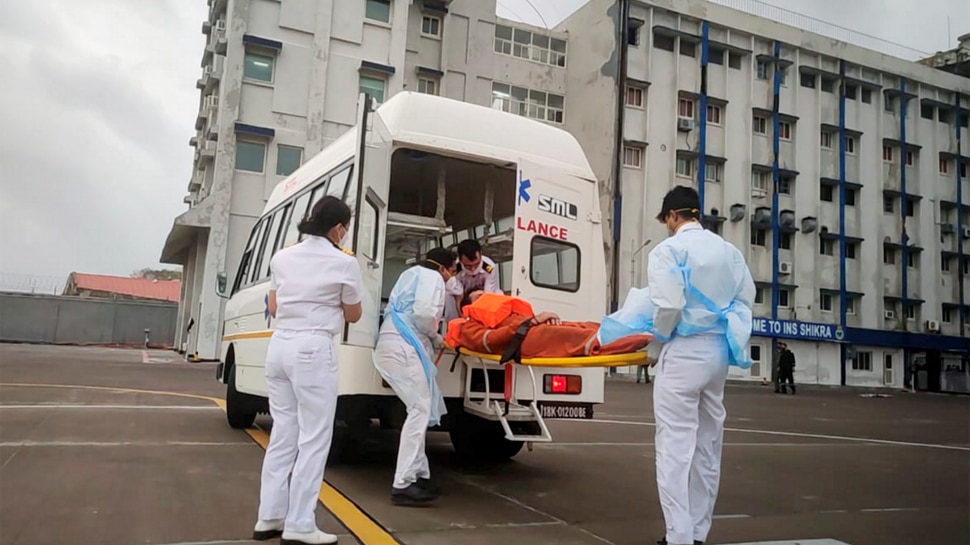 Cyclone Tauktae में Barge P-305 से लापता 36 लोगों की तलाश जारी, अब तक 37 शव बरामद