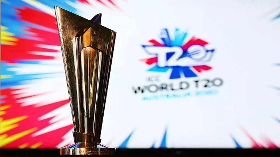 T20 World cup: Michael Hussey ने लगाई गुहार, कहा- भारत की जगह यूएई में होना चाहिए वर्ल्ड कप