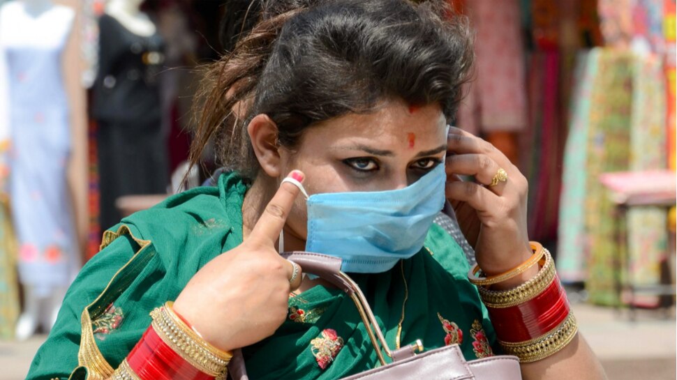 स्वास्थ्य मंत्रालय का खुलासा, 50 फीसदी आबादी अब भी नहीं लगा रही Mask, सिर्फ 7 प्रतिशत लोग सही ढंग से लगा रहे