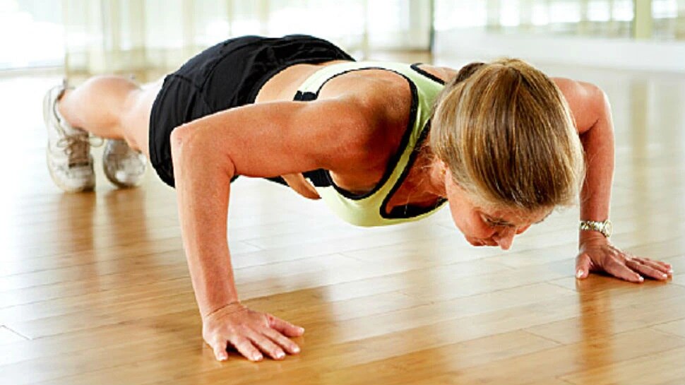 Exercise Tips: फिट रहने के लिए किस टाइम करें एक्सरसाइज!, सुबह या शाम जानें सही समय