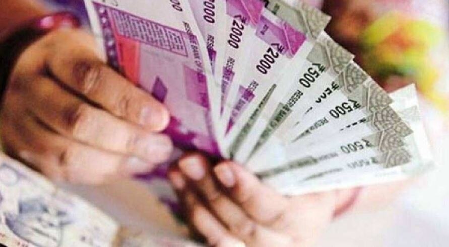 7th Pay Commission: सरकारी कर्मचारियों को बड़ा तोहफा, वेरिएबल महंगाई भत्ते में बढ़ोत्तरी का ऐलान