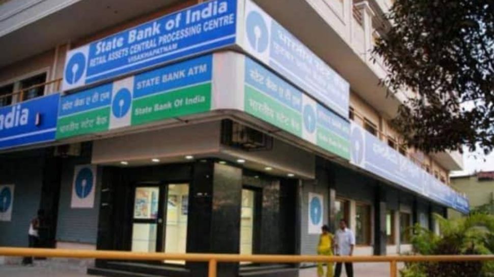 Lockdown में सरकारी बैंकों ने ग्राहकों को दी फोन बैंकिंग की सुविधा, SBI-Bank Of Baroda ने जारी किए स्पेशल नंबर