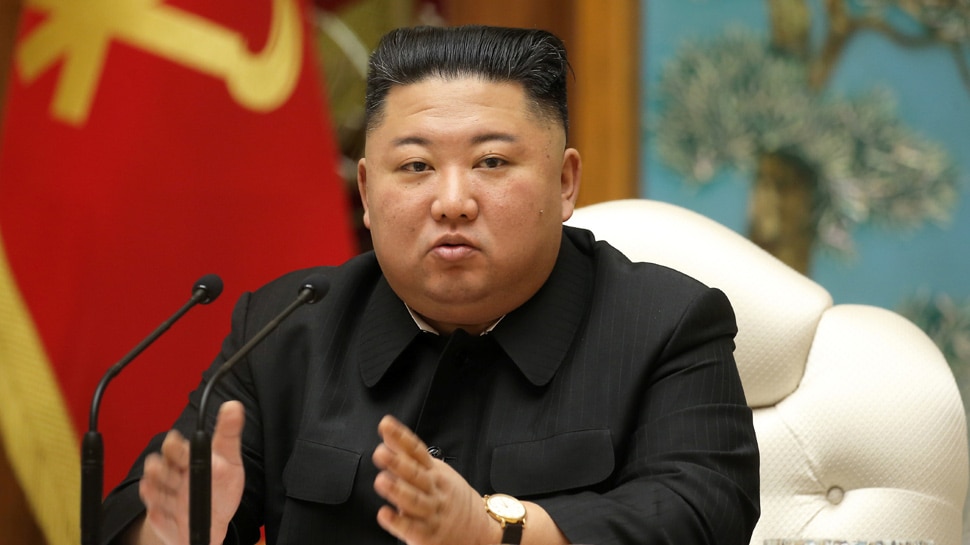 North Korea: सनकी तानाशाह Kim Jong-Un को सता रहा इस बात का डर, जींस और वेस्‍टर्न हेयर स्टाइल पर लगाया बैन