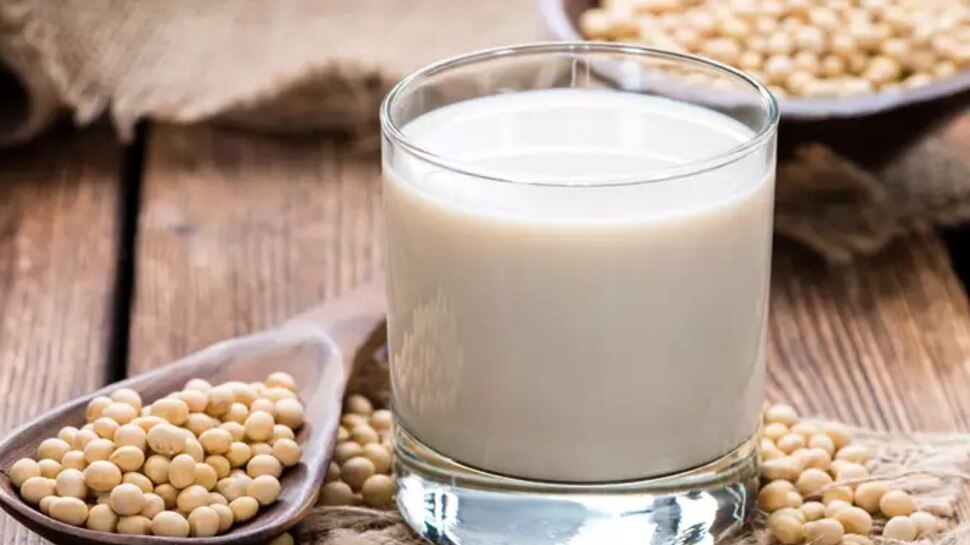 Soya Milk को Milk कहना कितना सही? हाई कोर्ट पहुंचा मामला, केंद्र, कंपनियों को नोटिस