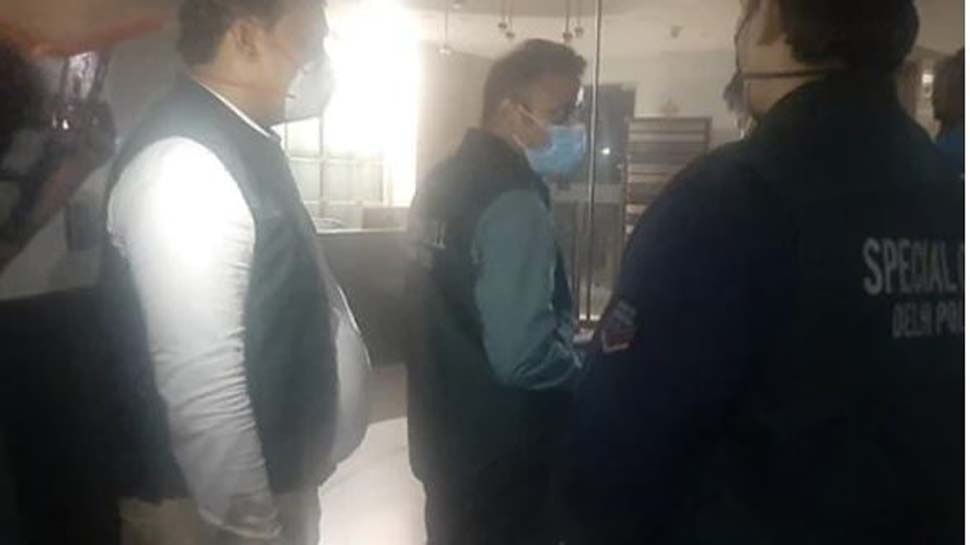 टूलकिट मामले में एक्शन में दिल्ली पुलिस, ट्विटर इंडिया ऑफिस पहुंची स्पेशल सेल की टीम