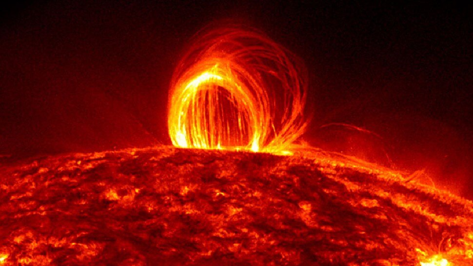 sun corona temperature celsius