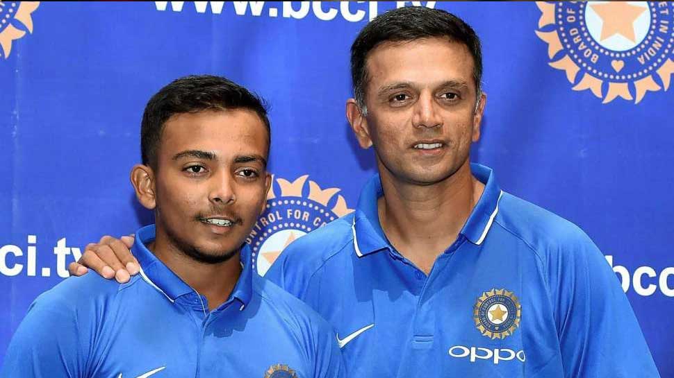 'Rahul Dravid Sir से थोड़ा डर लगता है', Prithvi Shaw ने ऐसा क्यों कहा?